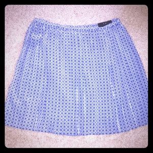 Blue & White Banana Republic Pleated Skirt NWOT